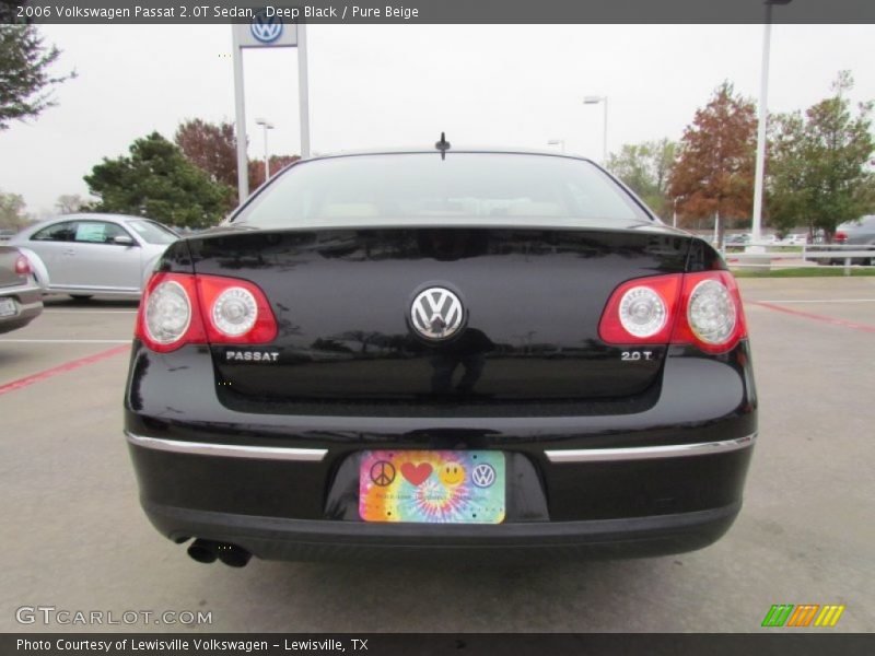 Deep Black / Pure Beige 2006 Volkswagen Passat 2.0T Sedan