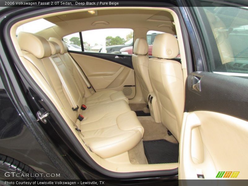 Deep Black / Pure Beige 2006 Volkswagen Passat 2.0T Sedan