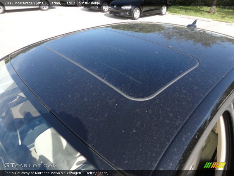 Black / Cornsilk Beige 2012 Volkswagen Jetta SE Sedan