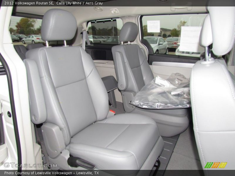 Calla Lily White / Aero Gray 2012 Volkswagen Routan SE
