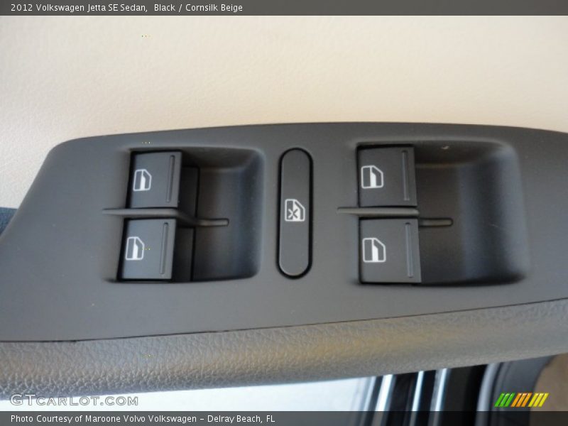 Black / Cornsilk Beige 2012 Volkswagen Jetta SE Sedan