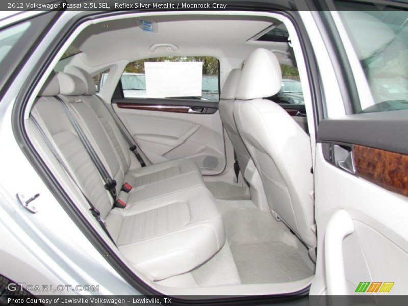 Reflex Silver Metallic / Moonrock Gray 2012 Volkswagen Passat 2.5L SEL