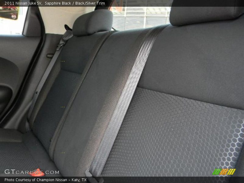 Sapphire Black / Black/Silver Trim 2011 Nissan Juke SV