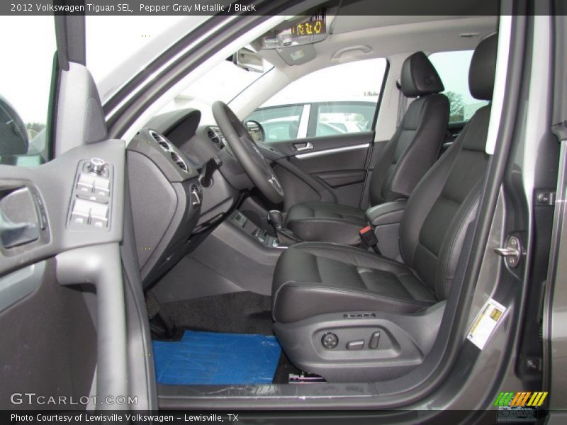 Pepper Gray Metallic / Black 2012 Volkswagen Tiguan SEL