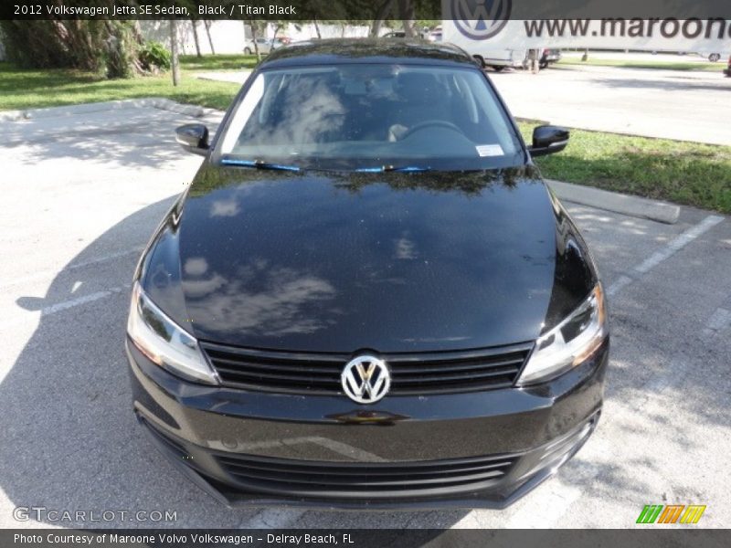 Black / Titan Black 2012 Volkswagen Jetta SE Sedan