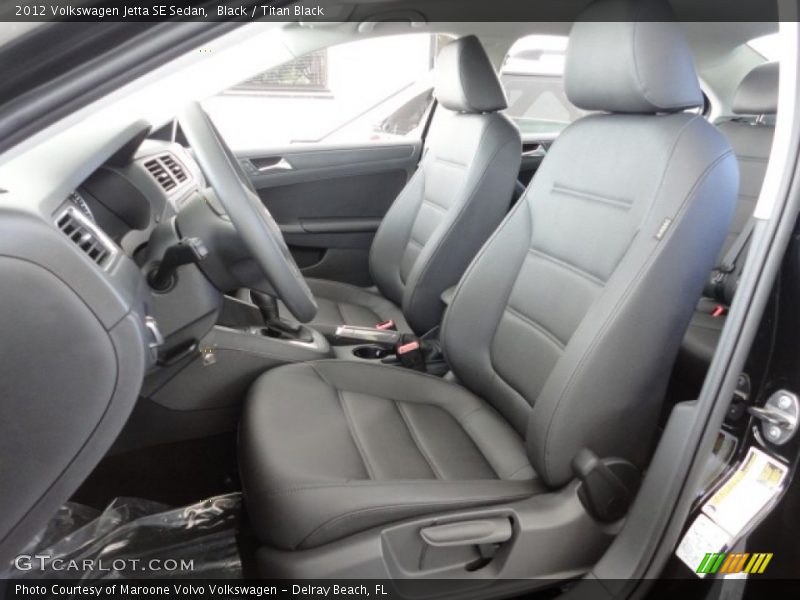 Black / Titan Black 2012 Volkswagen Jetta SE Sedan