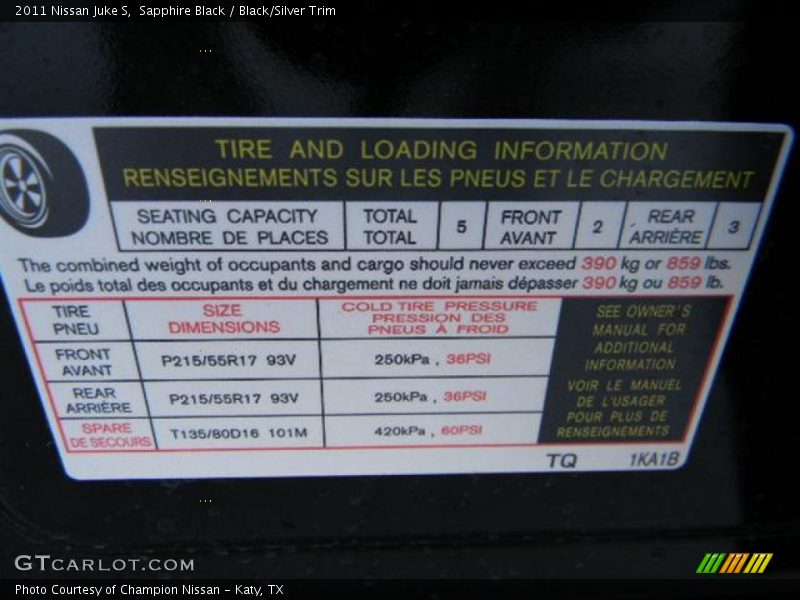 Sapphire Black / Black/Silver Trim 2011 Nissan Juke S