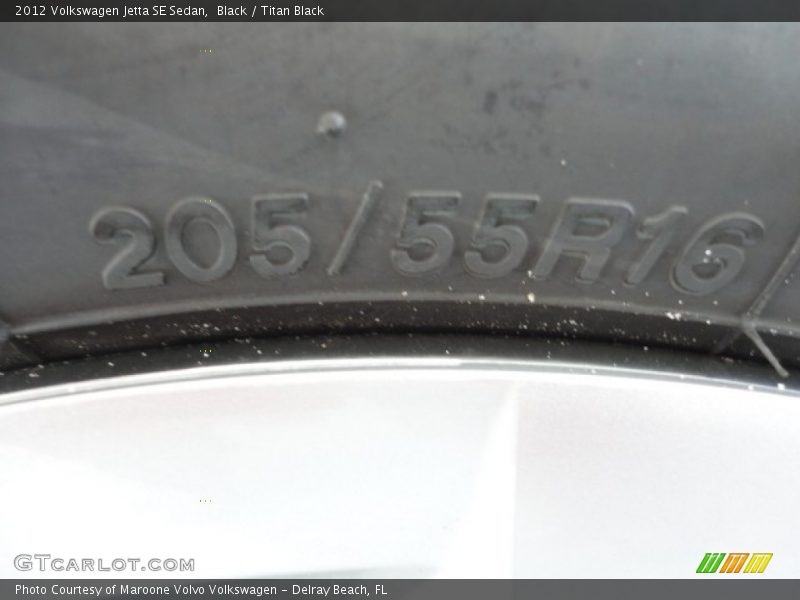 Black / Titan Black 2012 Volkswagen Jetta SE Sedan