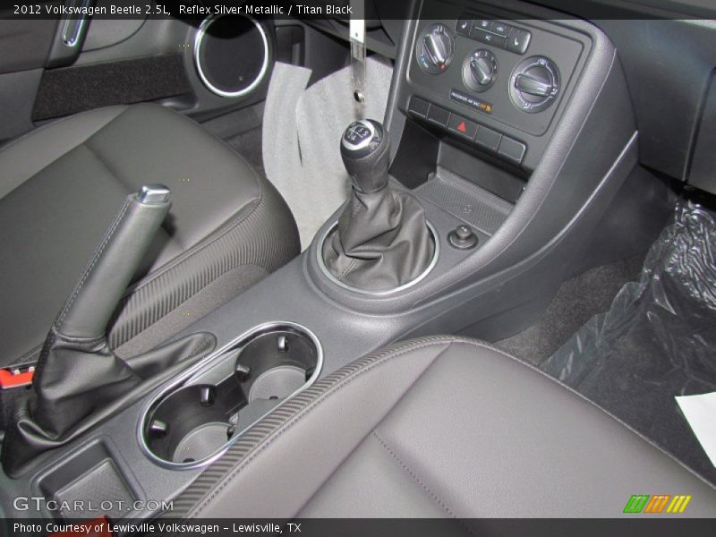 Reflex Silver Metallic / Titan Black 2012 Volkswagen Beetle 2.5L