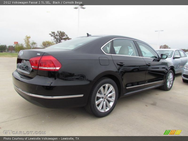 Black / Cornsilk Beige 2012 Volkswagen Passat 2.5L SEL