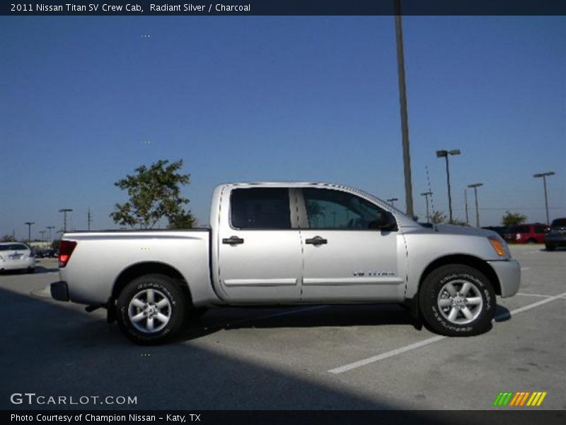 Radiant Silver / Charcoal 2011 Nissan Titan SV Crew Cab