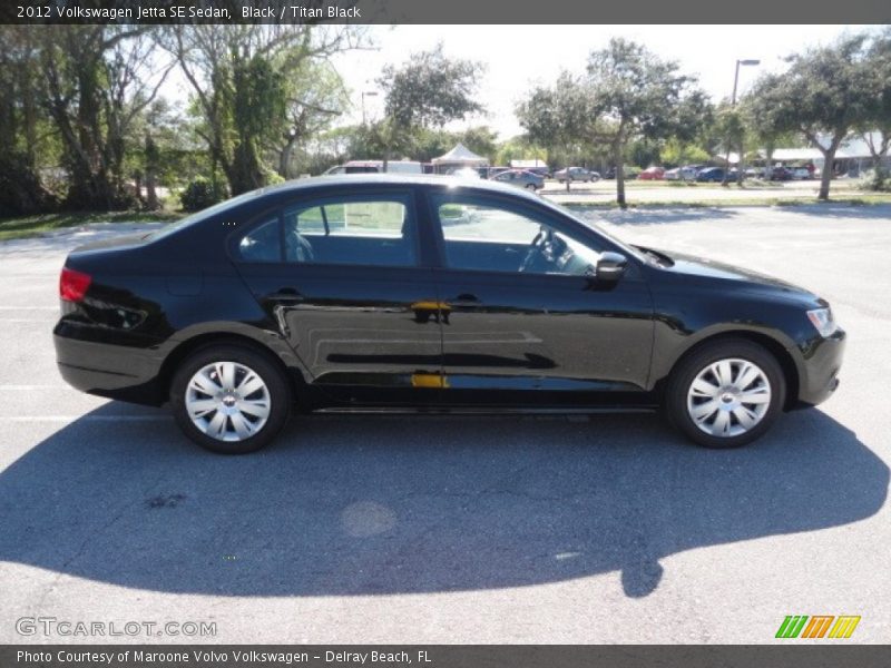 Black / Titan Black 2012 Volkswagen Jetta SE Sedan