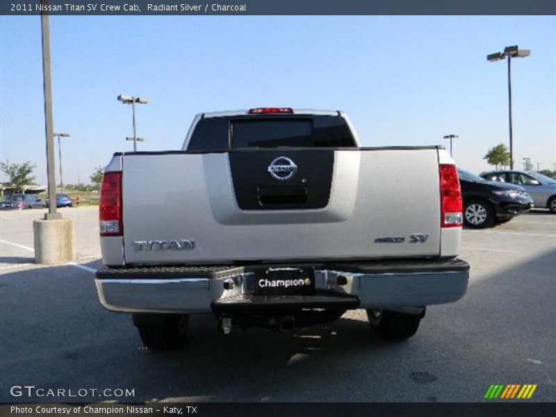 Radiant Silver / Charcoal 2011 Nissan Titan SV Crew Cab