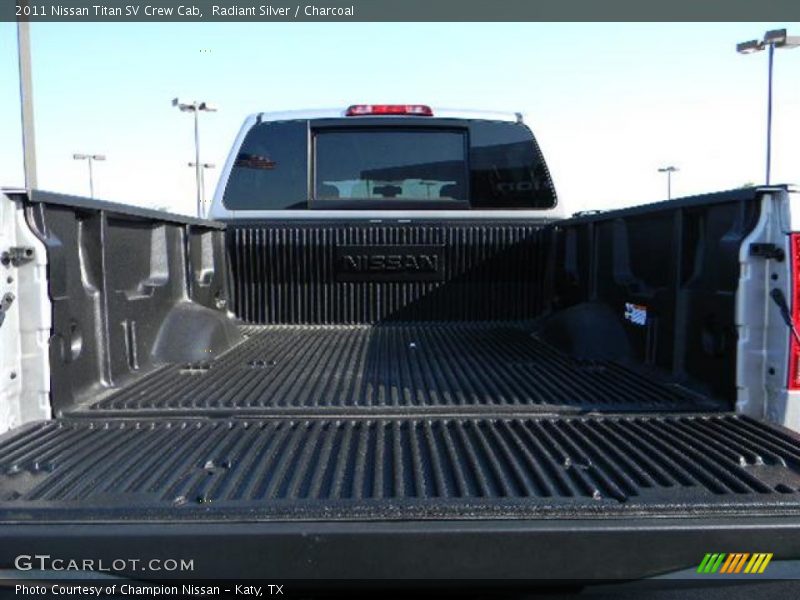 Radiant Silver / Charcoal 2011 Nissan Titan SV Crew Cab