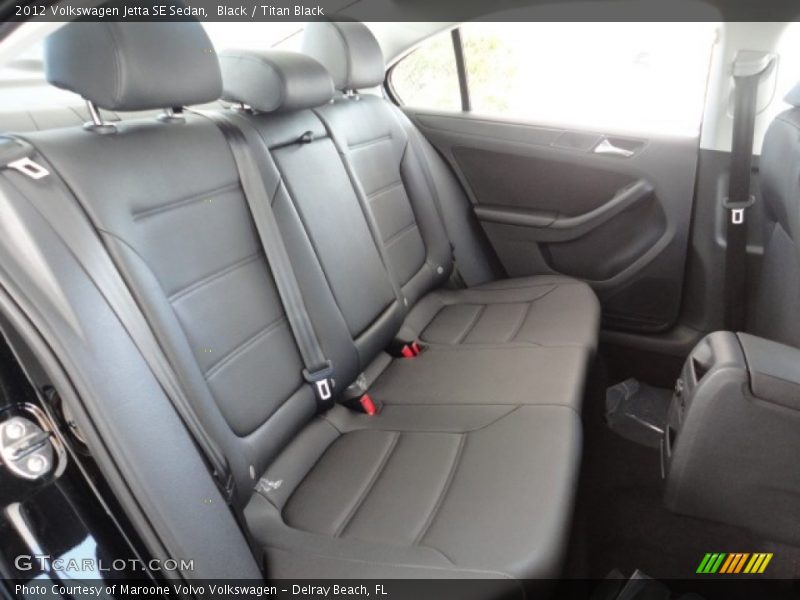 Black / Titan Black 2012 Volkswagen Jetta SE Sedan