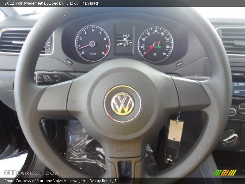 Black / Titan Black 2012 Volkswagen Jetta SE Sedan