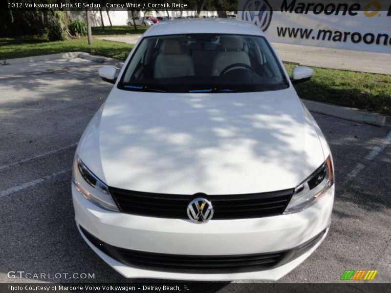Candy White / Cornsilk Beige 2012 Volkswagen Jetta SE Sedan