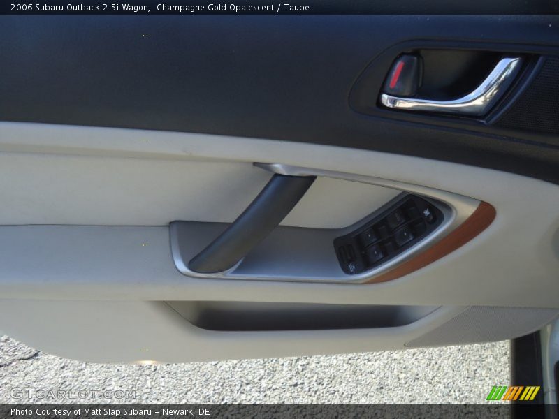 Champagne Gold Opalescent / Taupe 2006 Subaru Outback 2.5i Wagon