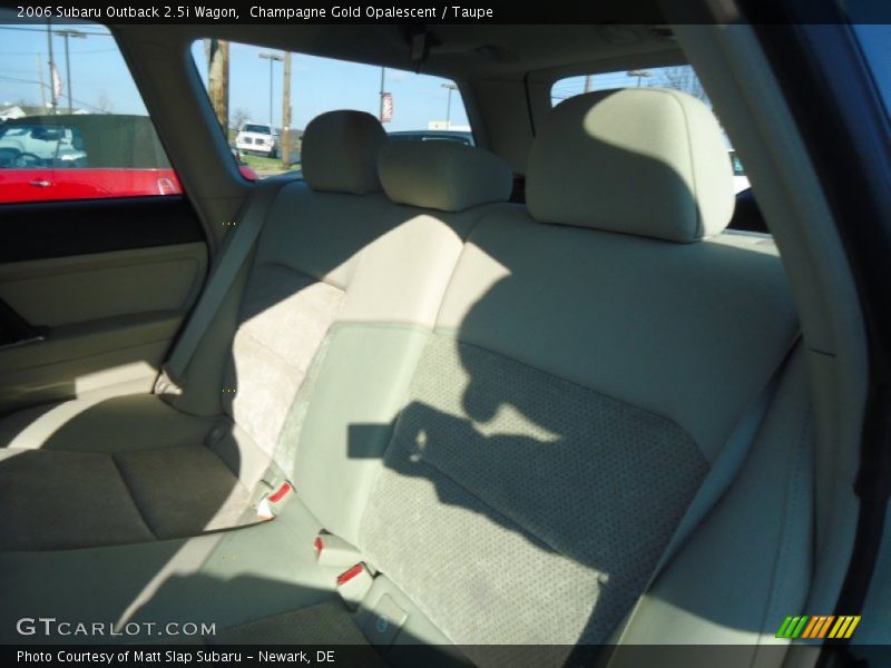 Champagne Gold Opalescent / Taupe 2006 Subaru Outback 2.5i Wagon