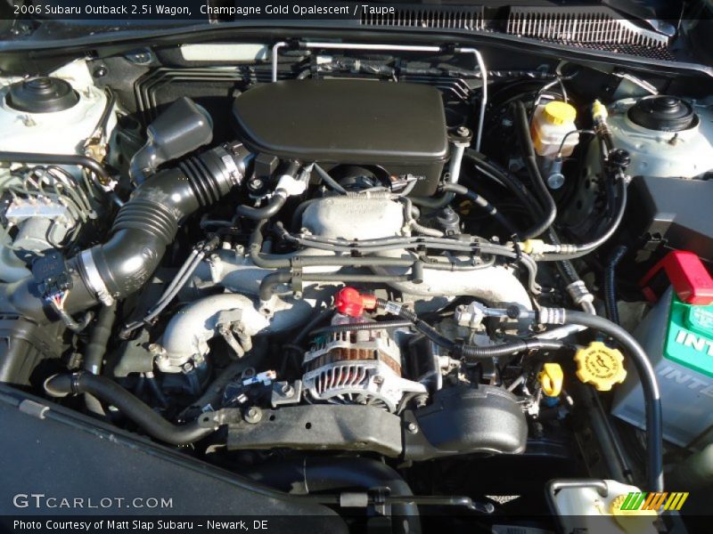 Champagne Gold Opalescent / Taupe 2006 Subaru Outback 2.5i Wagon