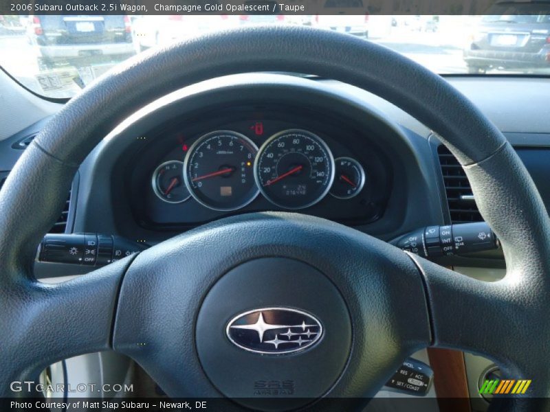 Champagne Gold Opalescent / Taupe 2006 Subaru Outback 2.5i Wagon