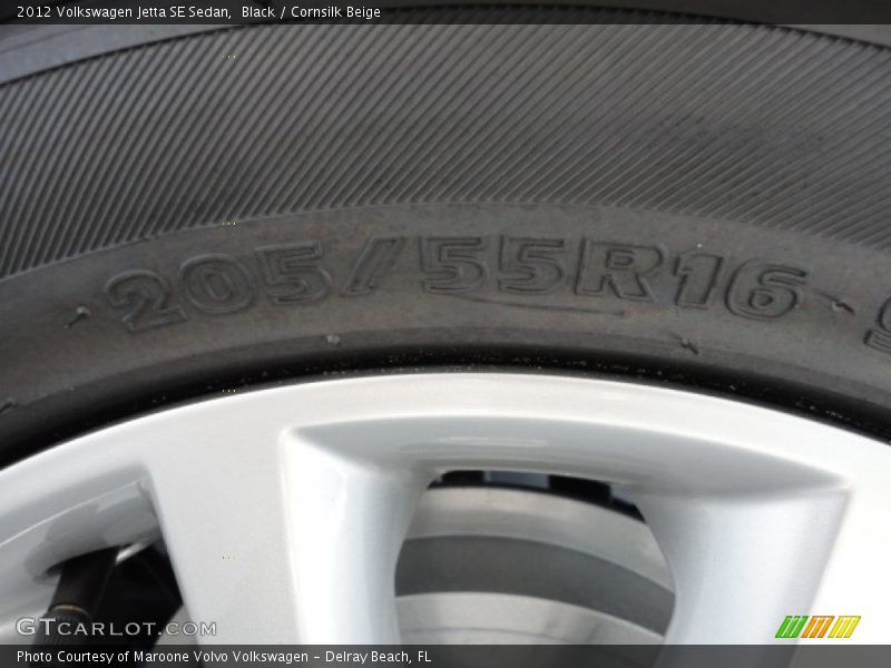 Black / Cornsilk Beige 2012 Volkswagen Jetta SE Sedan