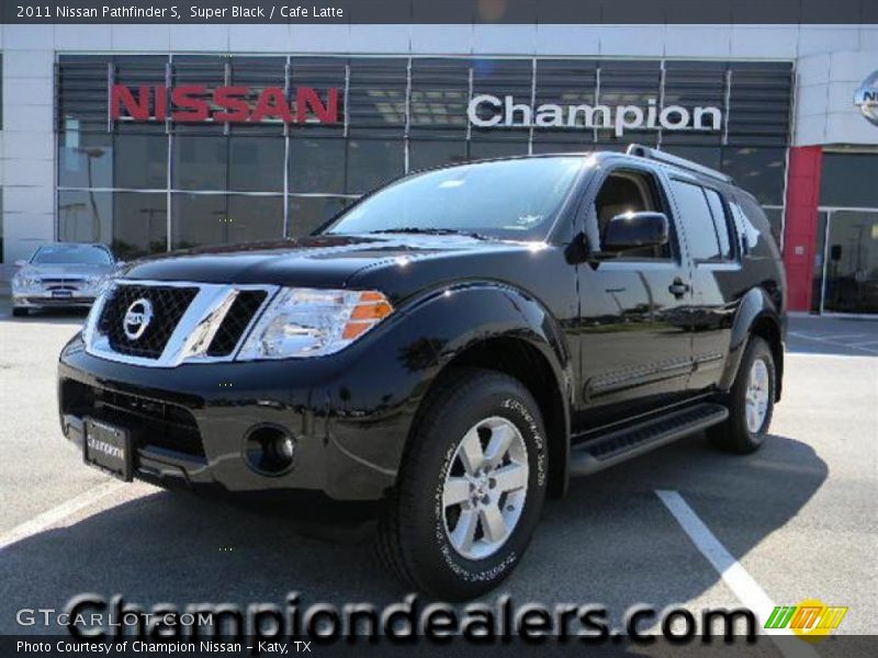 Super Black / Cafe Latte 2011 Nissan Pathfinder S