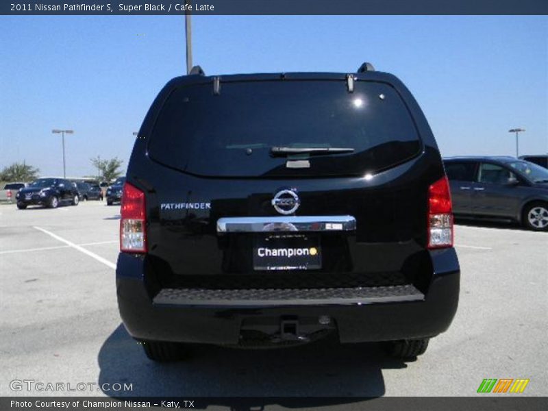 Super Black / Cafe Latte 2011 Nissan Pathfinder S