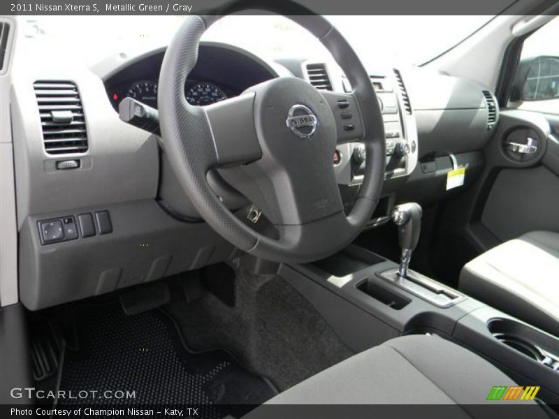Metallic Green / Gray 2011 Nissan Xterra S