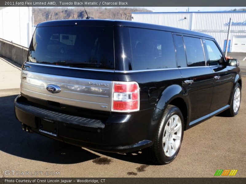 Tuxedo Black Metallic / Charcoal Black 2011 Ford Flex Limited AWD