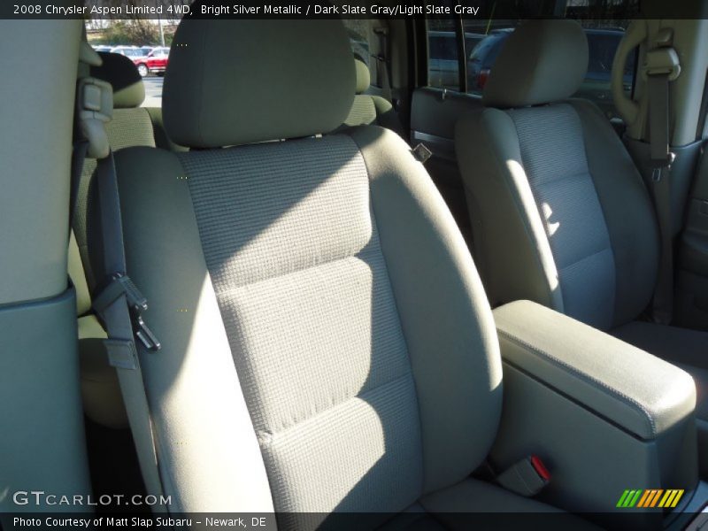 Bright Silver Metallic / Dark Slate Gray/Light Slate Gray 2008 Chrysler Aspen Limited 4WD