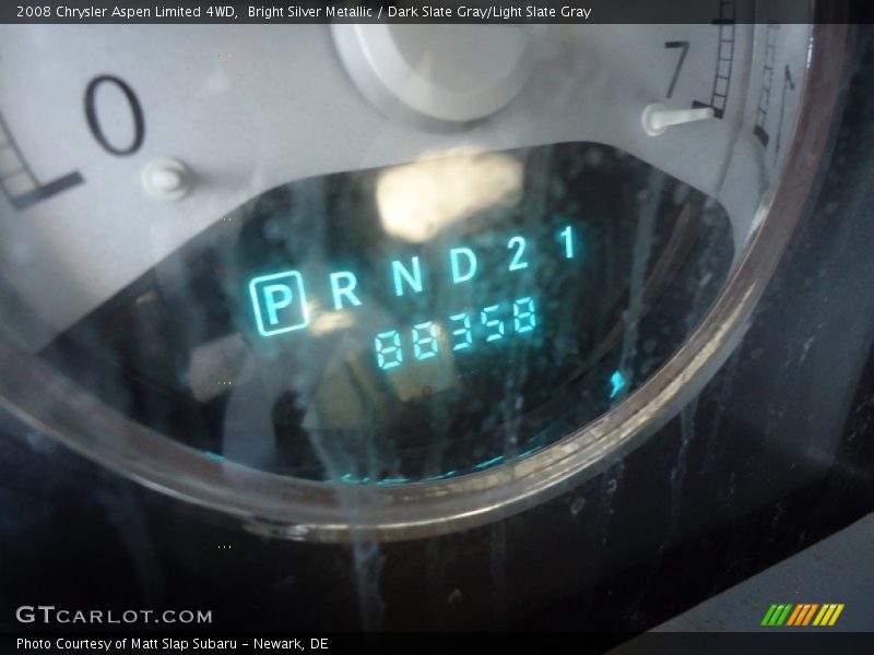 Bright Silver Metallic / Dark Slate Gray/Light Slate Gray 2008 Chrysler Aspen Limited 4WD