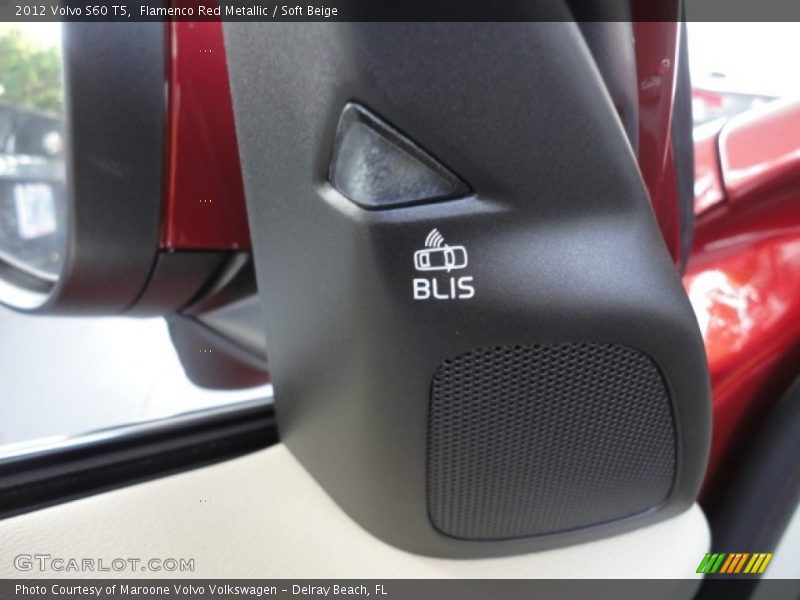 Flamenco Red Metallic / Soft Beige 2012 Volvo S60 T5
