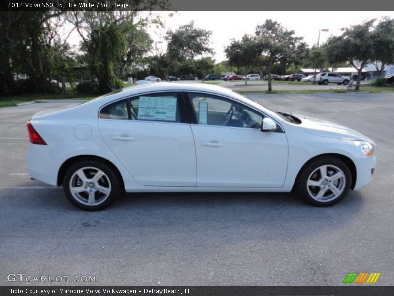 Ice White / Soft Beige 2012 Volvo S60 T5