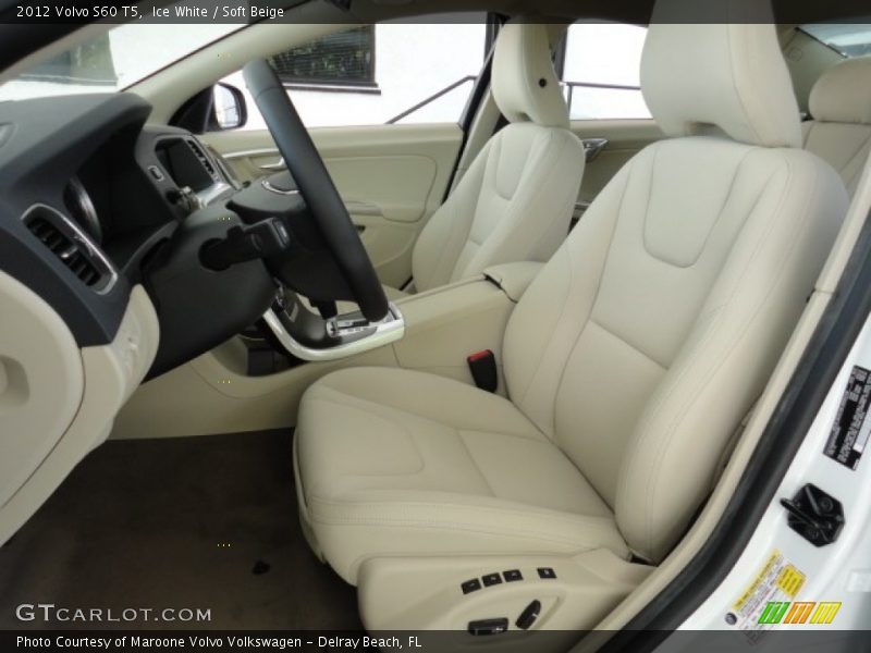 Ice White / Soft Beige 2012 Volvo S60 T5