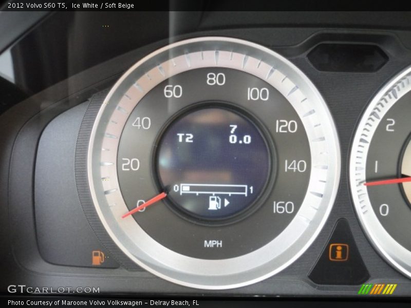Ice White / Soft Beige 2012 Volvo S60 T5