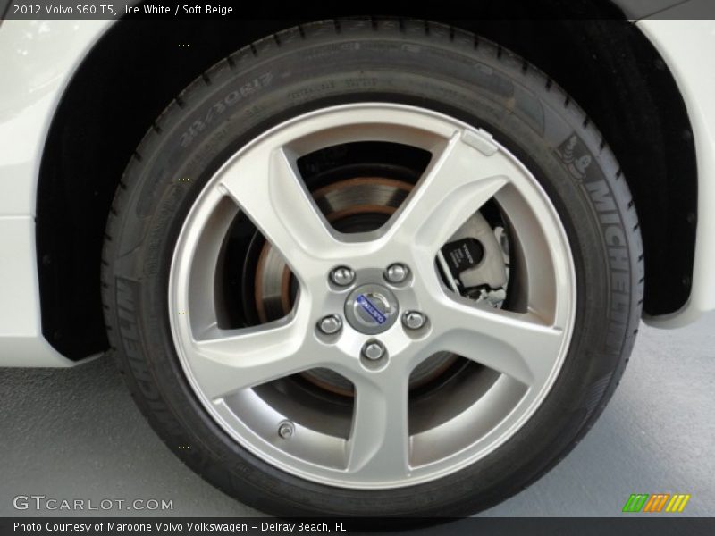 Ice White / Soft Beige 2012 Volvo S60 T5