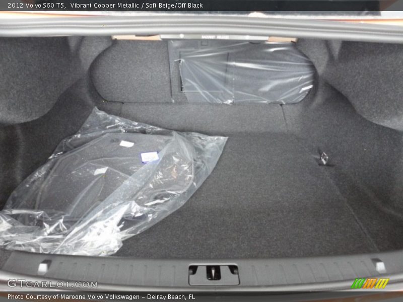 Vibrant Copper Metallic / Soft Beige/Off Black 2012 Volvo S60 T5