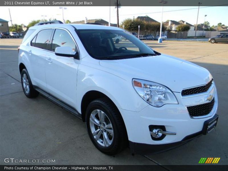 Summit White / Jet Black 2011 Chevrolet Equinox LT