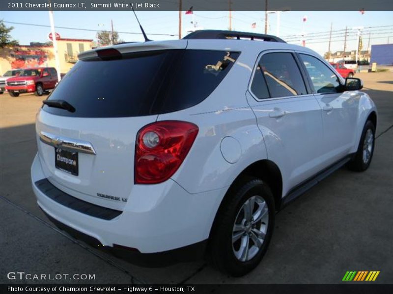 Summit White / Jet Black 2011 Chevrolet Equinox LT