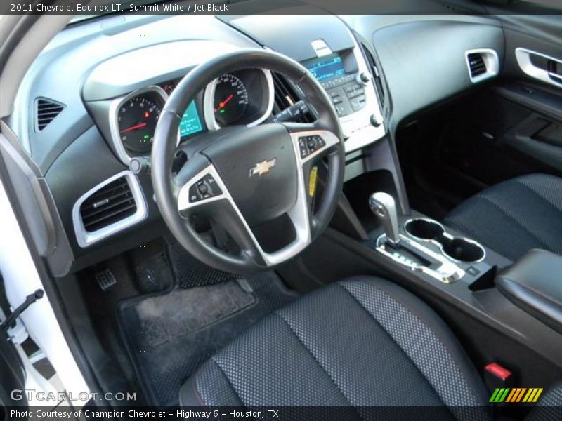 Summit White / Jet Black 2011 Chevrolet Equinox LT