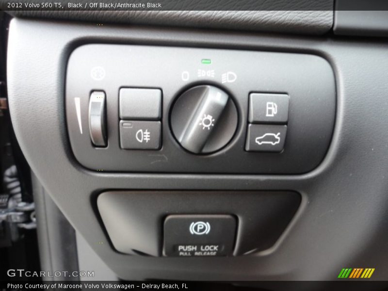 Black / Off Black/Anthracite Black 2012 Volvo S60 T5