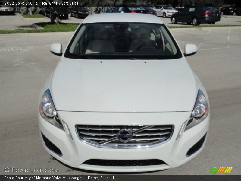 Ice White / Soft Beige 2012 Volvo S60 T5