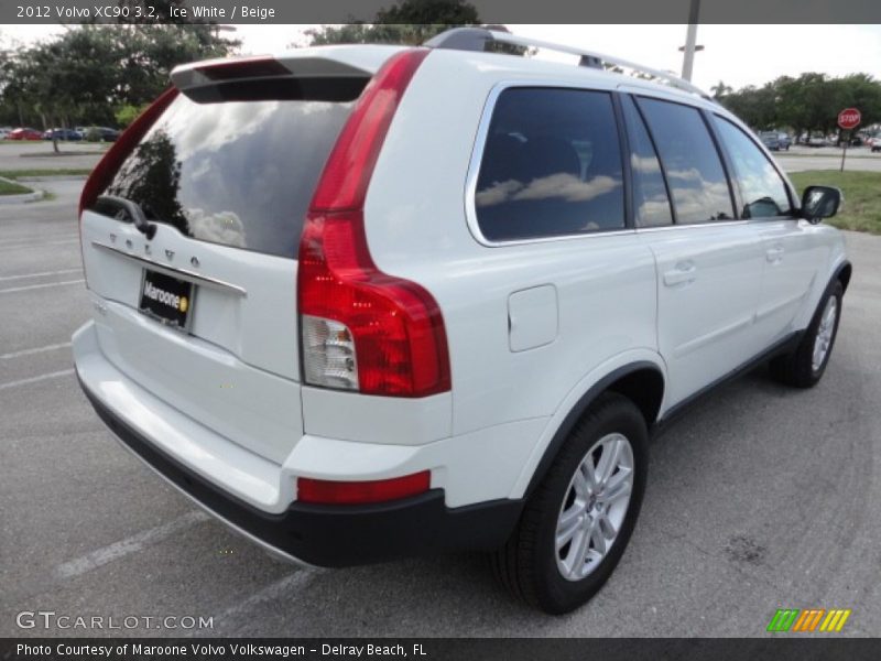 Ice White / Beige 2012 Volvo XC90 3.2