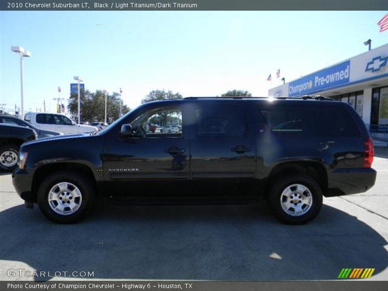 Black / Light Titanium/Dark Titanium 2010 Chevrolet Suburban LT