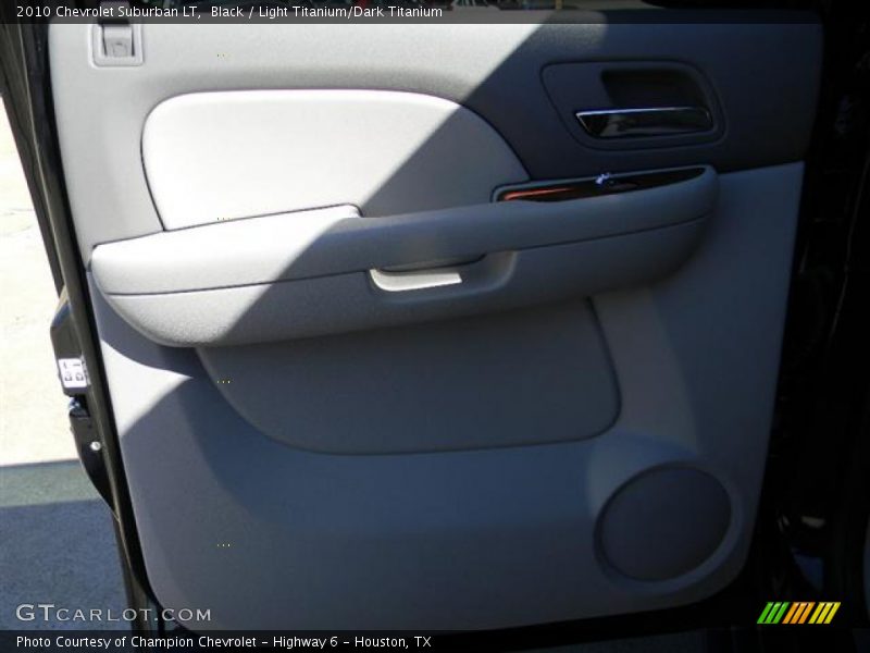 Black / Light Titanium/Dark Titanium 2010 Chevrolet Suburban LT