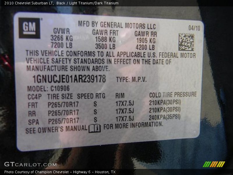 Black / Light Titanium/Dark Titanium 2010 Chevrolet Suburban LT