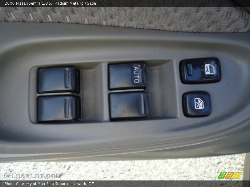 Radium Metallic / Sage 2006 Nissan Sentra 1.8 S