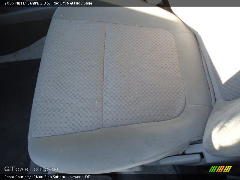 Radium Metallic / Sage 2006 Nissan Sentra 1.8 S