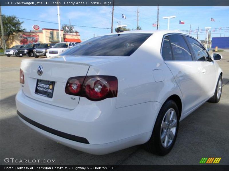 Candy White / Cornsilk Beige 2010 Volkswagen Jetta TDI Sedan
